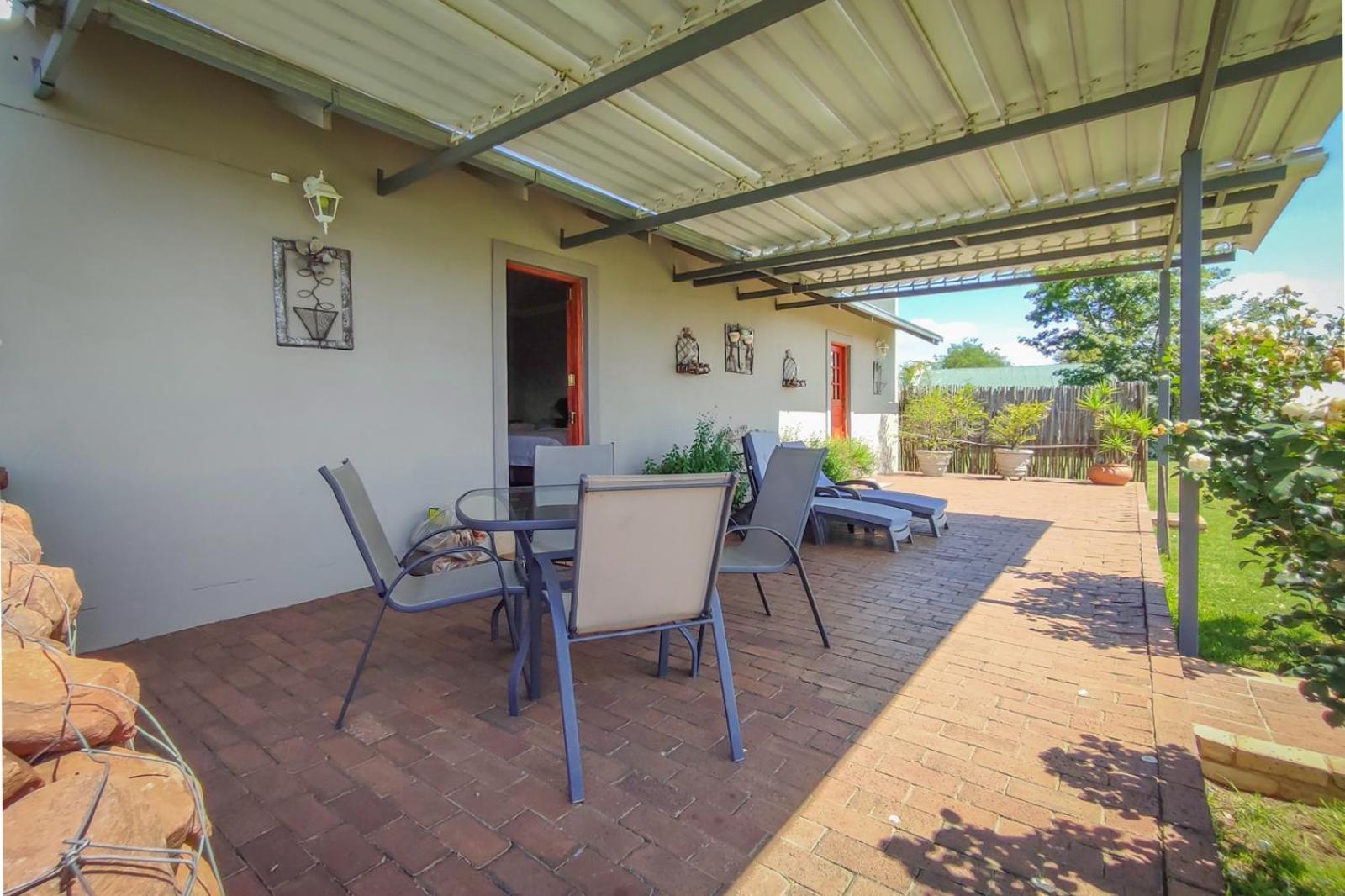 Sanctuary Life Guest Farm Hotell Magaliesburg Exteriör bild