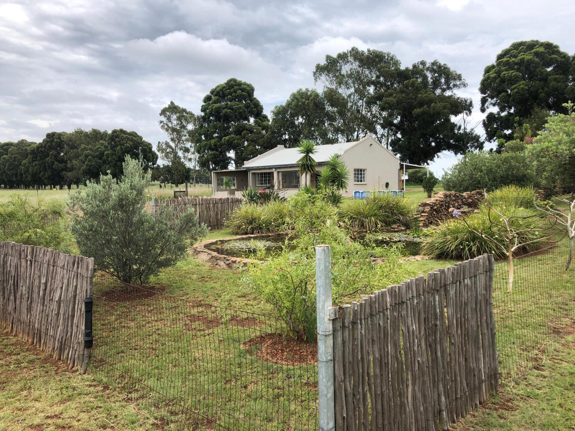Sanctuary Life Guest Farm Hotell Magaliesburg Exteriör bild